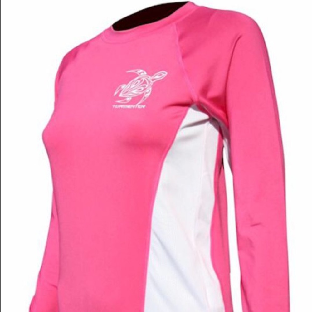 Tormenter Women's Pink Turtle Rash Guard SPF-50